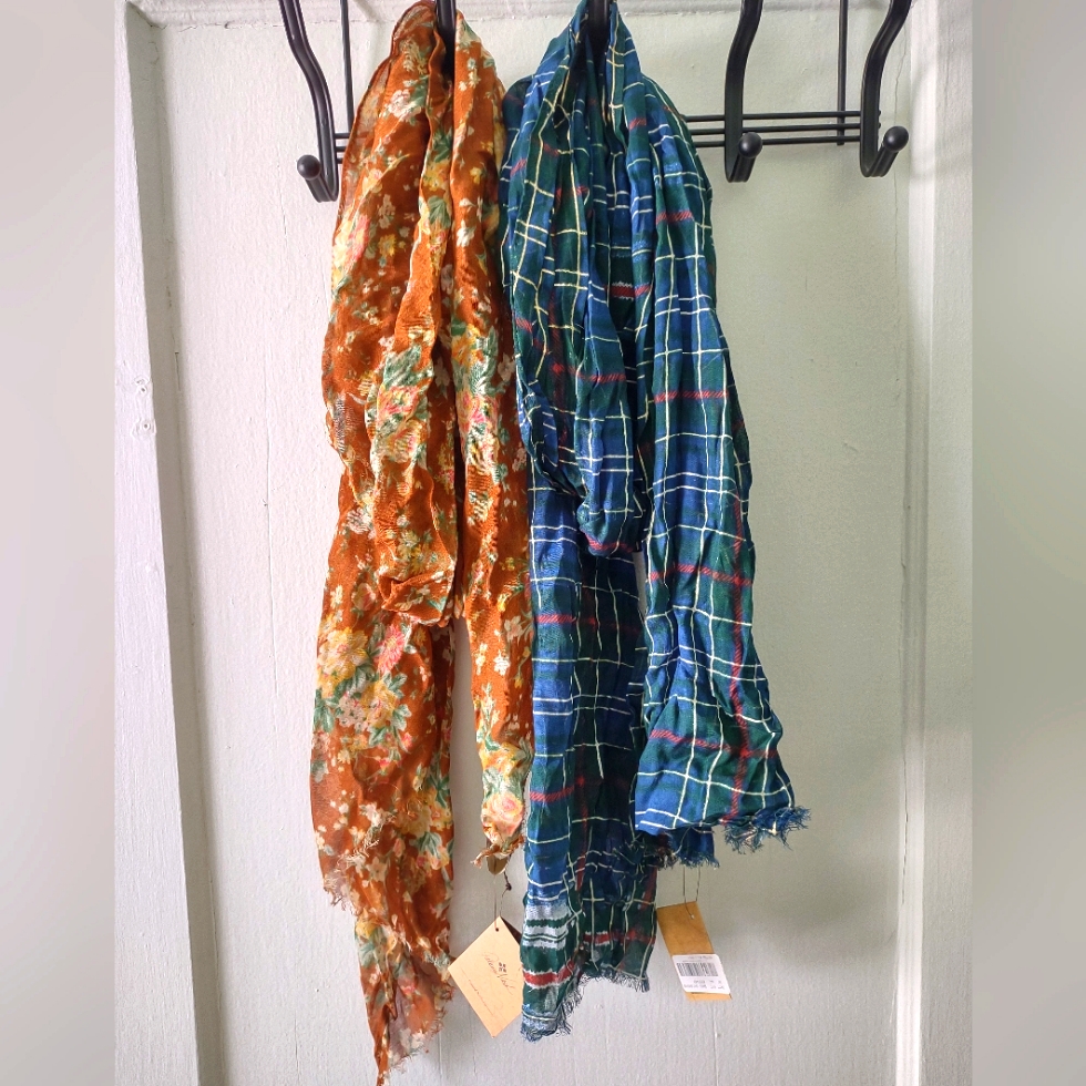 Nwt Patricia Nash Scarves